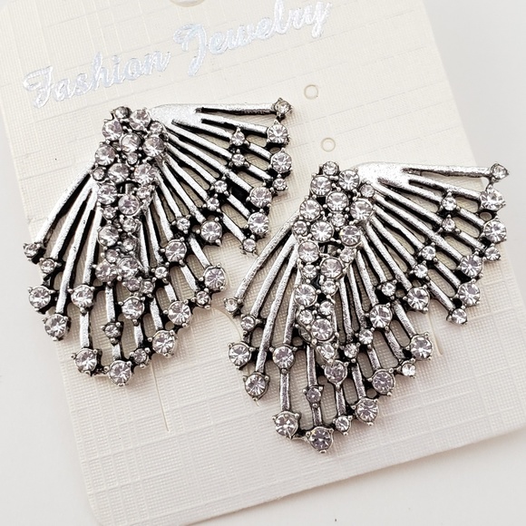 Meteor Shower Star Silver Crystal Earrings - Picture 2 of 4